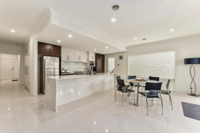 Urban Corporate Apartment, Mt Gambier